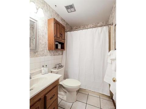 744 Woodrun Dr, Ballwin, MO 63021 photo 27