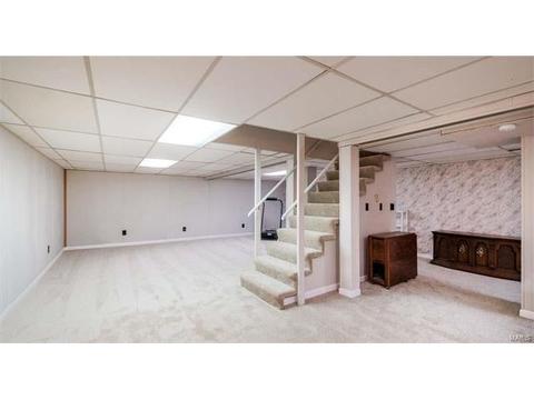 744 Woodrun Dr, Ballwin, MO 63021 photo 37