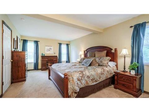 744 Woodrun Dr, Ballwin, MO 63021 photo 25