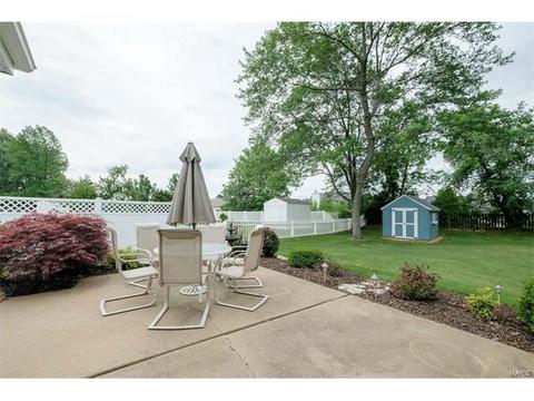 744 Woodrun Dr, Ballwin, MO 63021 photo 42