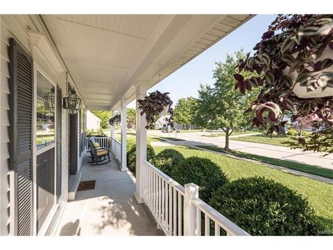 452 Bluff Meadow Dr, Ellisville, MO 63021 photo 2