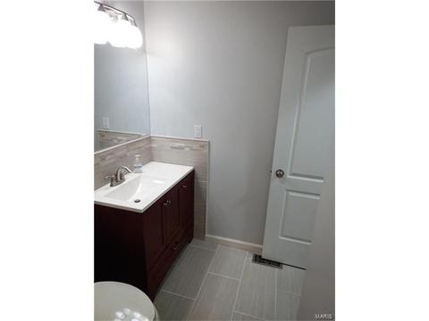 338 Jamboree Dr, Ballwin, MO 63021 photo 10