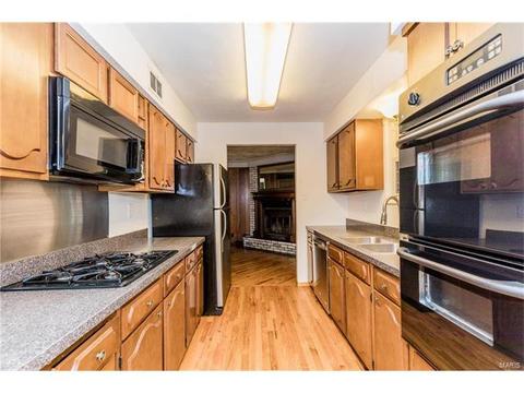 2501 Forst Dr, O'fallon, MO 63368 photo 9