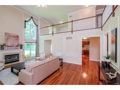 927 Castle Pines Dr, Ballwin, MO 63021 photo 15