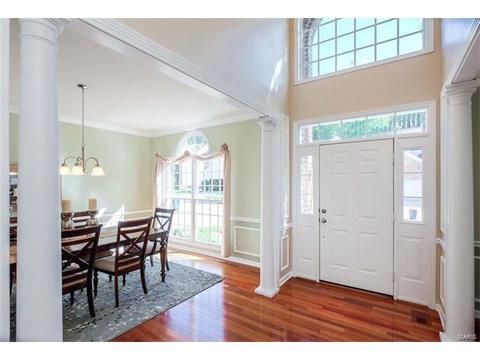 927 Castle Pines Dr, Ballwin, MO 63021 photo 10