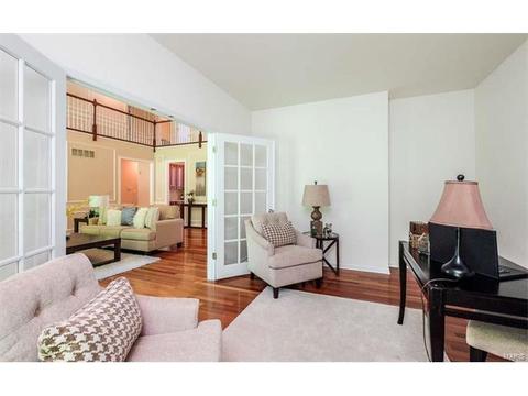 927 Castle Pines Dr, Ballwin, MO 63021 photo 27