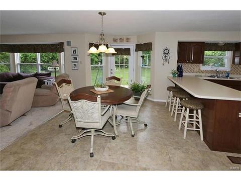 856 Autumn Grove Dr, O'fallon, MO 63366 photo 13