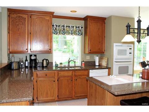 432 Mark Wesley Ln, Ballwin, MO 63021 photo 15