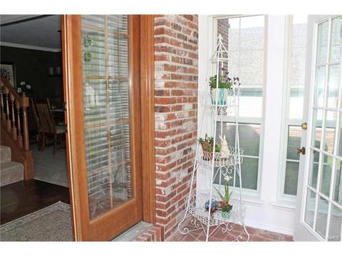 432 Mark Wesley Ln, Ballwin, MO 63021 photo 4