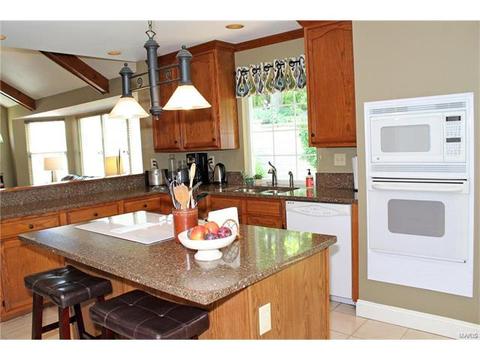 432 Mark Wesley Ln, Ballwin, MO 63021 photo 10