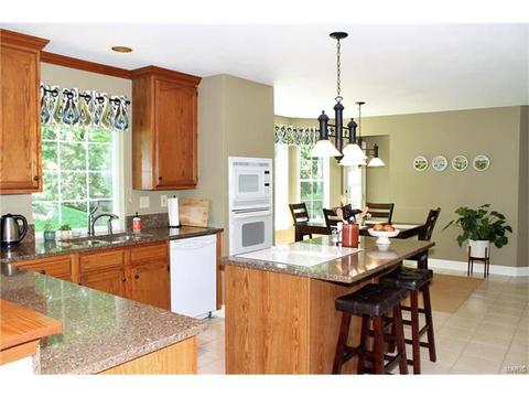 432 Mark Wesley Ln, Ballwin, MO 63021 photo 11