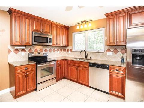 213 Windcliffe Dr, Ballwin, MO 63021 photo 15