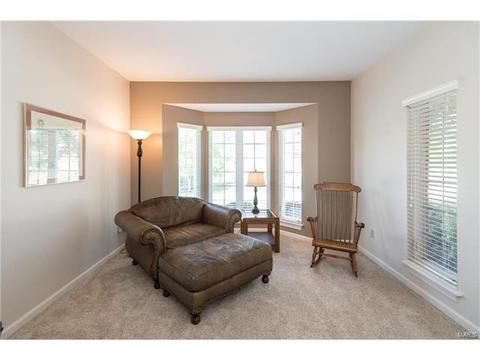 612 Loughmor Pass, Weldon Spring, MO 63304 photo 8