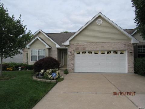 1126 Piepers Gln, O'fallon, MO 63366 photo 2