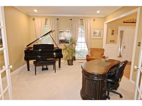 622 Arbor Haven Dr, Ballwin, MO 63021 photo 9