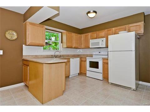 11 S Kern Dr, O'fallon, MO 63366 photo 7