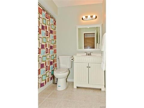 11 S Kern Dr, O'fallon, MO 63366 photo 17