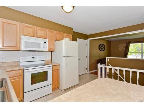 11 S Kern Dr, O'fallon, MO 63366 photo 8