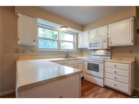 2762 Bromley Dr, O'fallon, MO 63368 photo 8