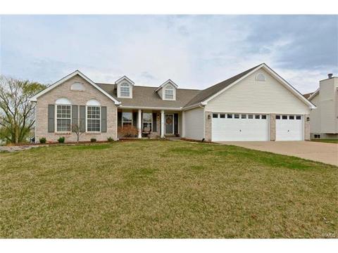 1056 Delmar Dr, O'fallon, MO 63366 photo 1