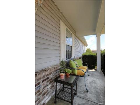 138 Grey Wolf Dr, O'fallon, MO 63366 photo 3