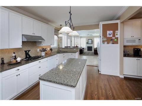914 Kingsridge Ct, Wildwood, MO 63021 photo 6