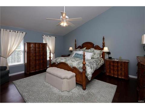 914 Kingsridge Ct, Wildwood, MO 63021 photo 13