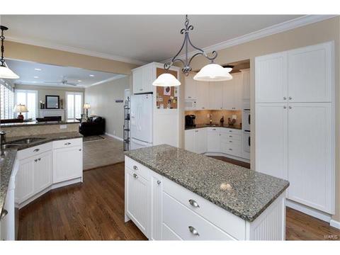 914 Kingsridge Ct, Wildwood, MO 63021 photo 9