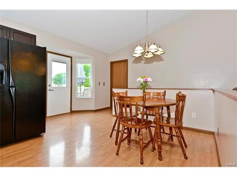 813 Lakeside Manor Dr, O'fallon, MO 63366 photo 7