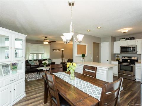 315 Windyoak Dr, Ballwin, MO 63021 photo 5