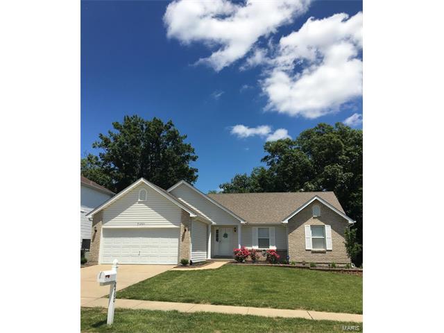 2460 Eagle Frst, Saint Charles, MO 63303 photo 1