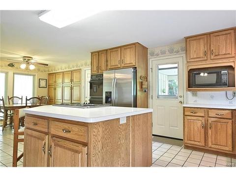602 Lalor, Ballwin, MO 63011 photo 3