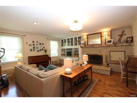 240 Dennison Dr, Ballwin, MO 63021 photo 6
