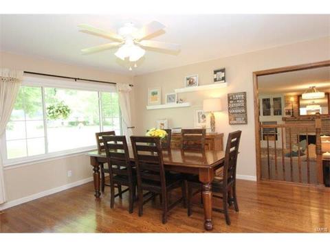 240 Dennison Dr, Ballwin, MO 63021 photo 4