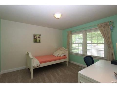 240 Dennison Dr, Ballwin, MO 63021 photo 25