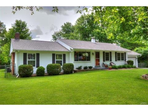 240 Dennison Dr, Ballwin, MO 63021 photo 2