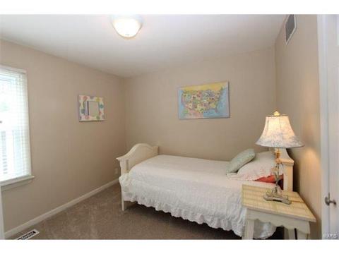 240 Dennison Dr, Ballwin, MO 63021 photo 21