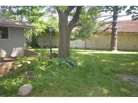 145 Romine Cir, Ballwin, MO 63011 photo 23