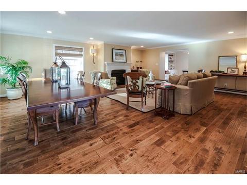 115 Pointer Ln, Saint Louis, MO 63124 photo 17