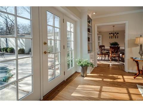 115 Pointer Ln, Saint Louis, MO 63124 photo 5