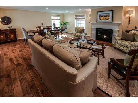 115 Pointer Ln, Saint Louis, MO 63124 photo 18
