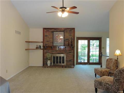 16526 Winter Leaf Dr, Wildwood, MO 63011 photo 2