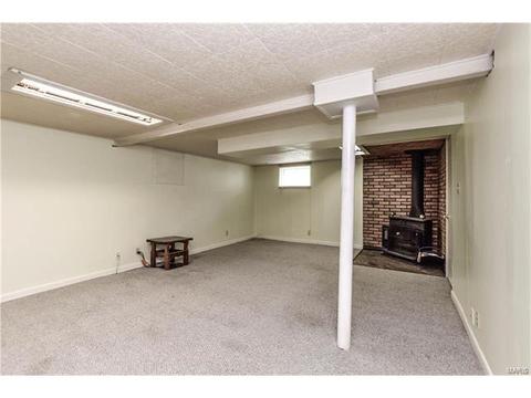 313 Saint Lawrence Dr, Ballwin, MO 63021 photo 16