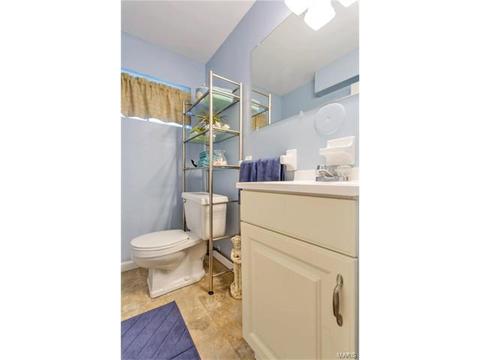 778 Westglen Village Dr, Ballwin, MO 63021 photo 18