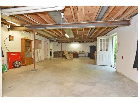 921 Sherwick Ter, Ballwin, MO 63021 photo 41