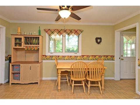 921 Sherwick Ter, Ballwin, MO 63021 photo 17