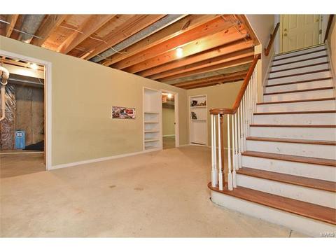 921 Sherwick Ter, Ballwin, MO 63021 photo 36