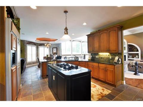 653 Willow Lk, Weldon Spring, MO 63304 photo 15