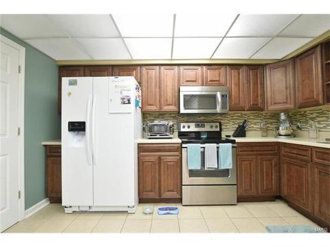 101 Towne Square Ct #b, Eureka, MO 63025 photo 6