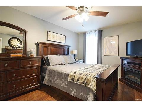 101 Towne Square Ct #b, Eureka, MO 63025 photo 14